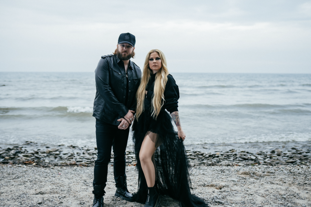 Avril Lavigne The Latest to Go Country - New Single With Nate Smith