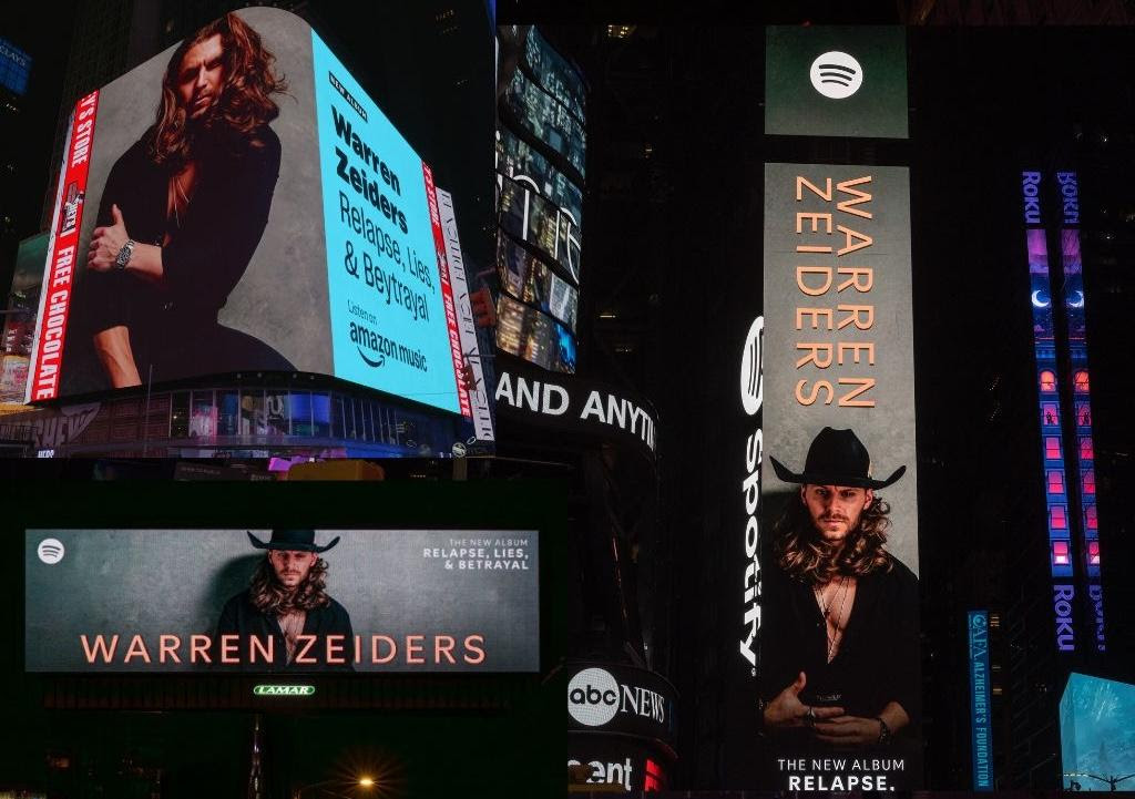 Warren Zeiders Takes Over Times Square, CBS Mornings, Houston Rodeo + more