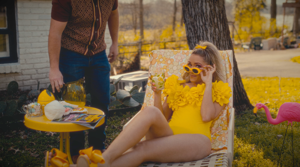 Emily Ann Roberts Celebrates Everyday Grit in “Scratching Out a Living” Official Music Video